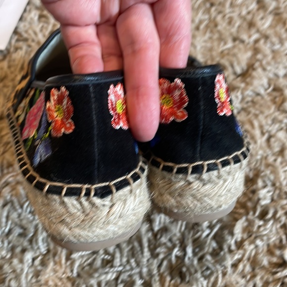 NIB Johnny Was Garden Leopard Espadrilles - Picture 11 of 11